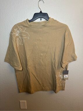 NWT Amongst Others Drop Shoulder Boxy Fit Graphic Tee - Tan / Beige Medium